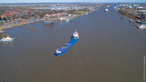 Schiffe auf dem Nord-Ostsee-Kanal